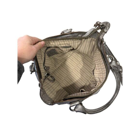Frye Melissa Satchel/Crossbody Bag Distressed Leather Metallic Gray MSRP $388 - Picture 6 of 16